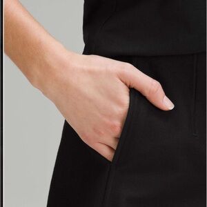 Utilitech relaxed fit hr short 3.5”